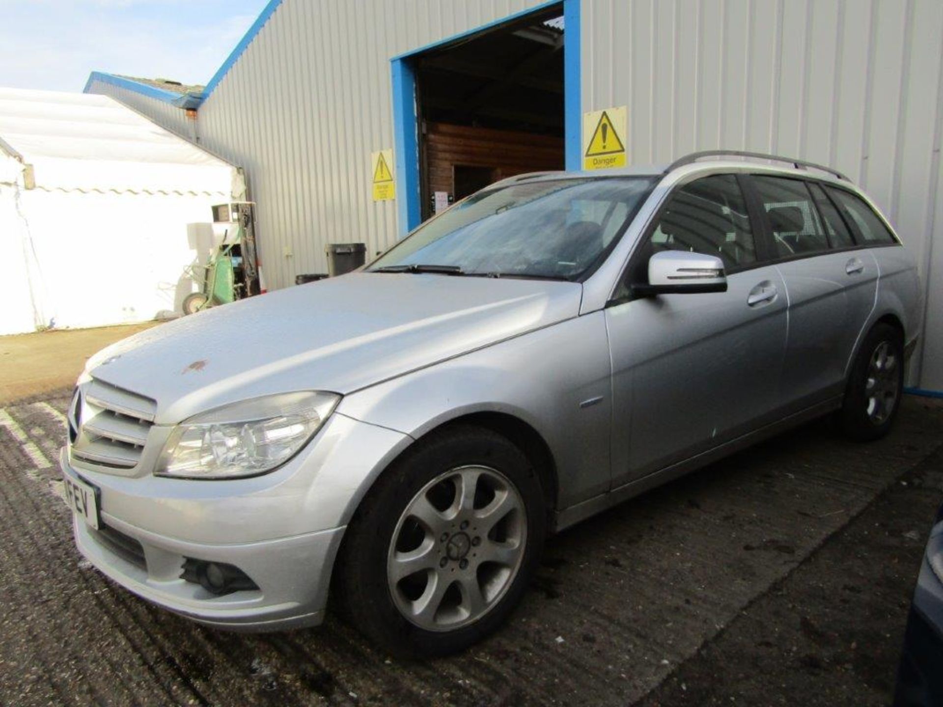 10 10 Merc C200 Blue-cy Exec SE CDI