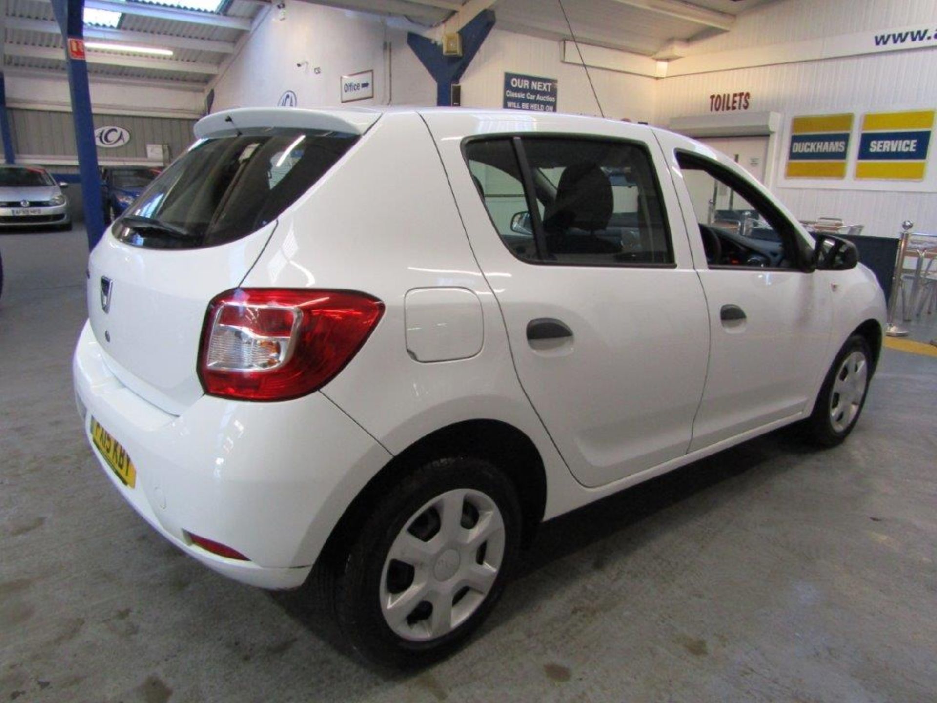 15 15 Dacia Sandero Ambiance - Image 16 of 20