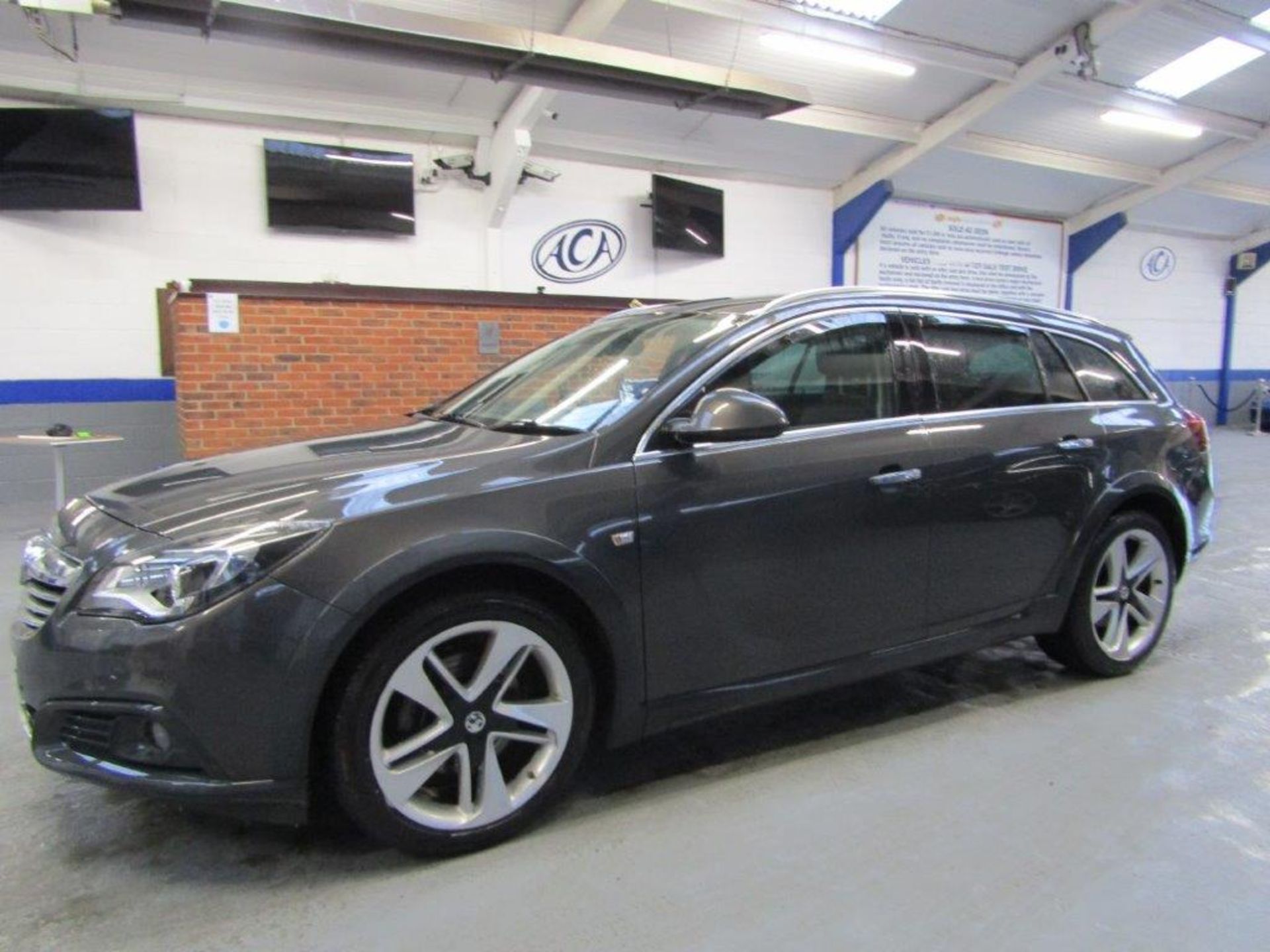 14 14 Vauxhall Insignia C-Trytour