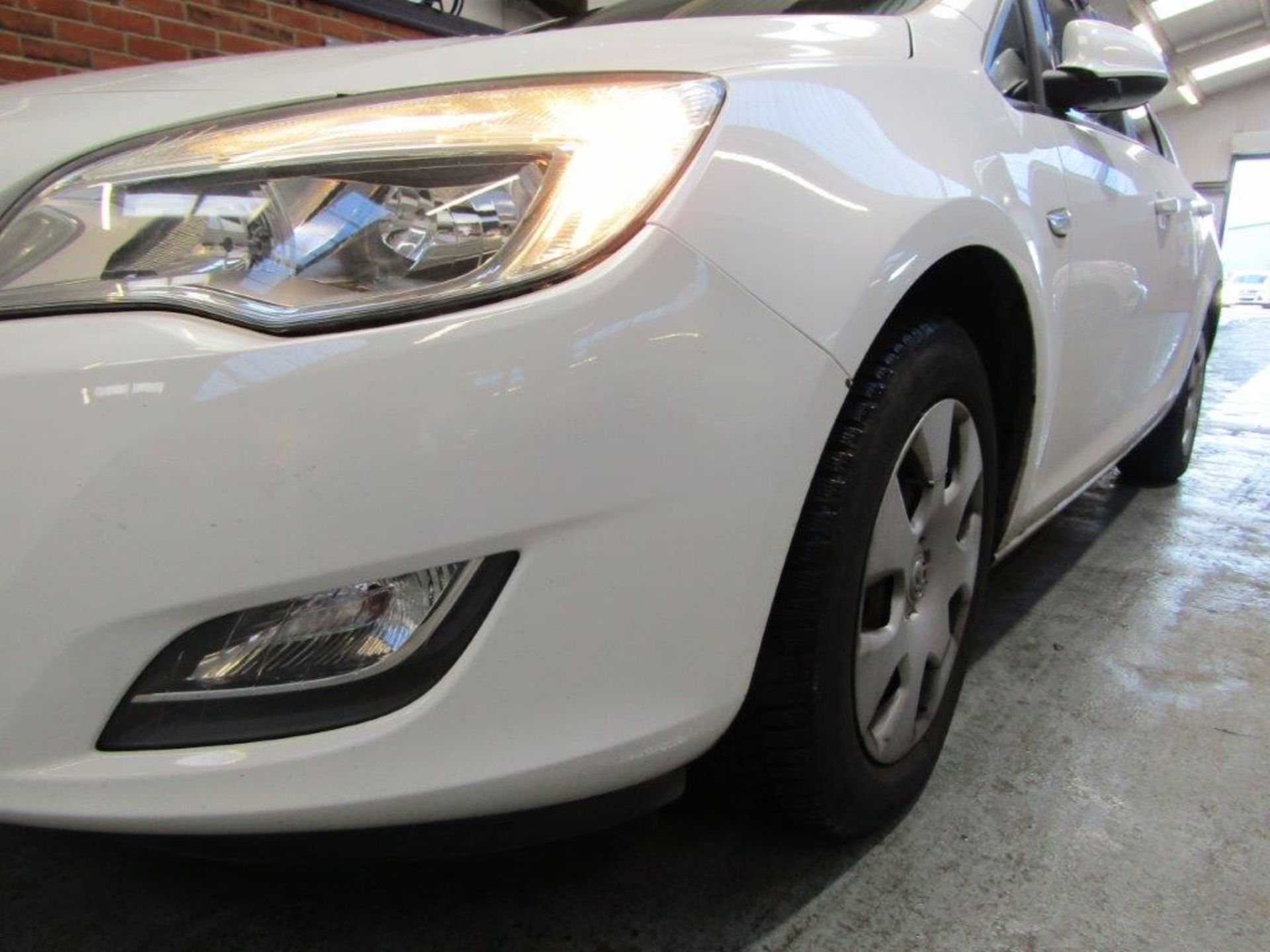 60 10 Vauxhall Astra Exclusiv 98 - Image 15 of 20