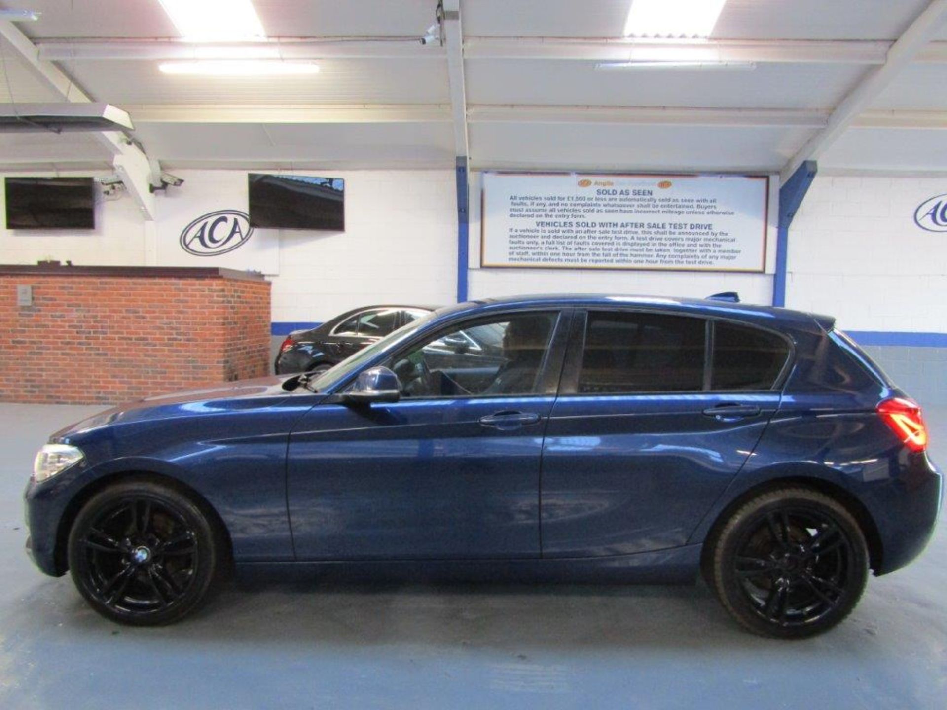 68 18 BMW 118D SE - Image 25 of 25