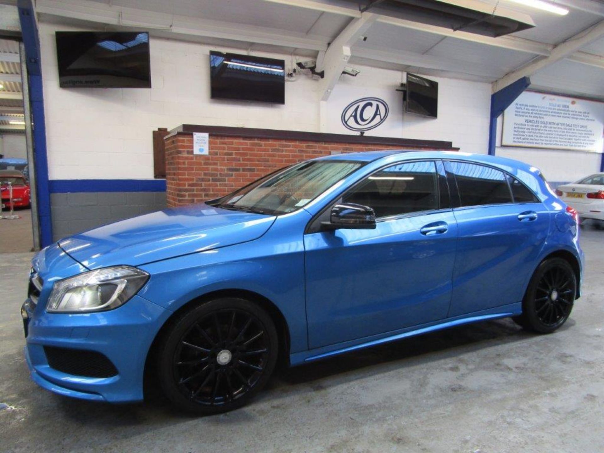 64 14 Mercedes A200 AMG Sport CDI