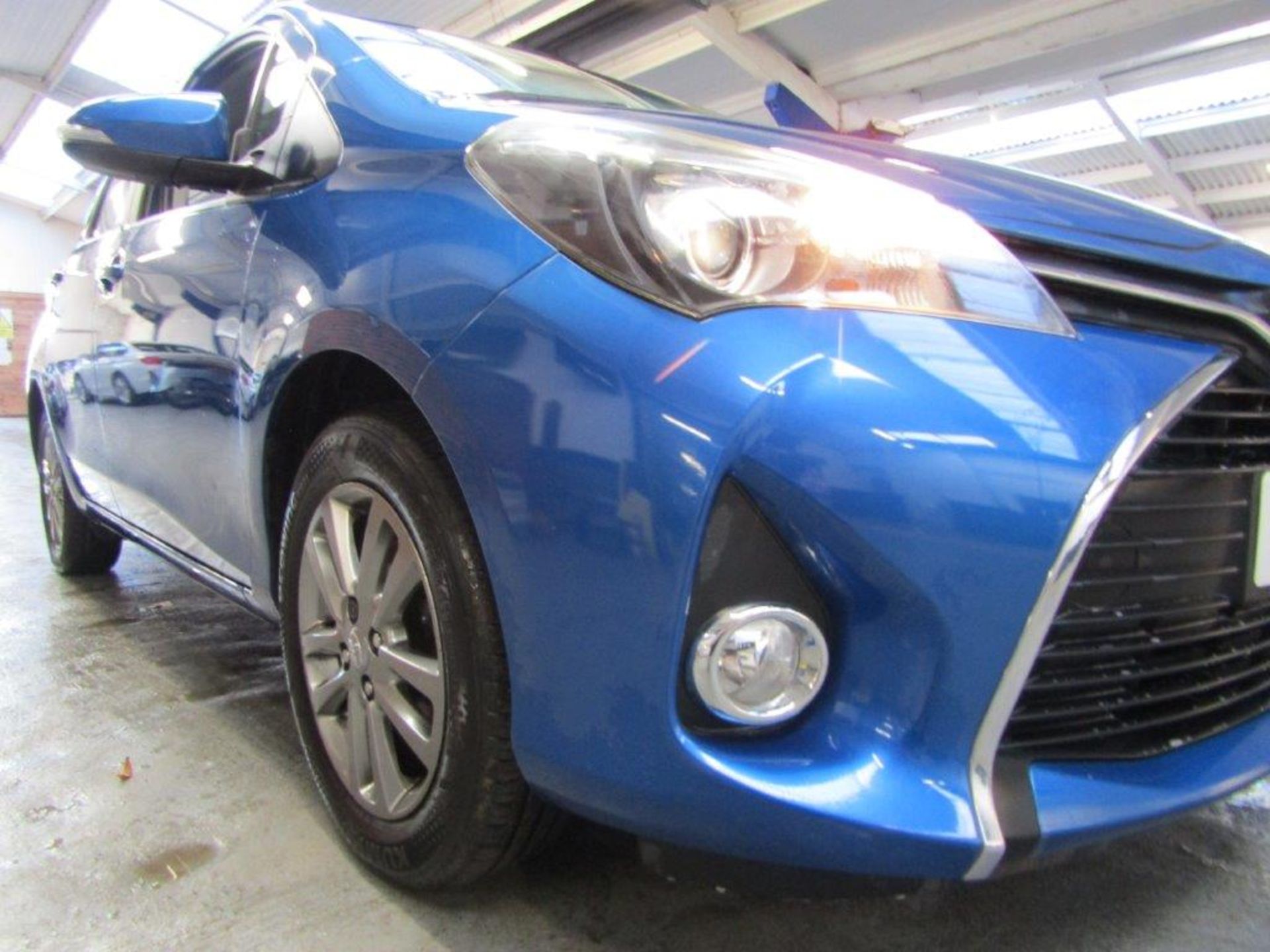 64 14 Toyota Yaris Icon VVT-I - Image 5 of 24