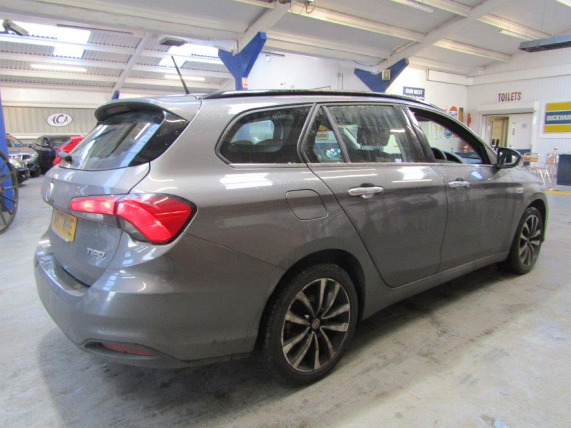 17 17 Fiat Tipo Lounge Multijet - Image 4 of 25