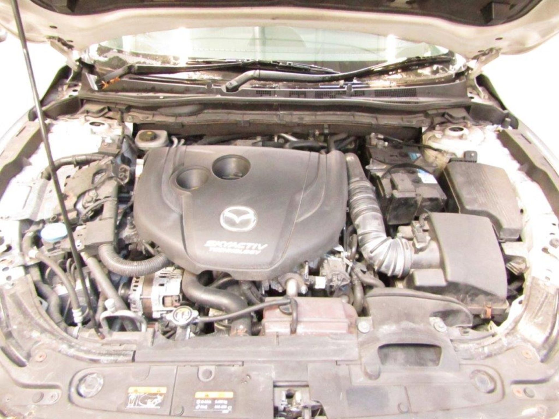 13 13 Mazda 6 SE Nav D - Image 8 of 22