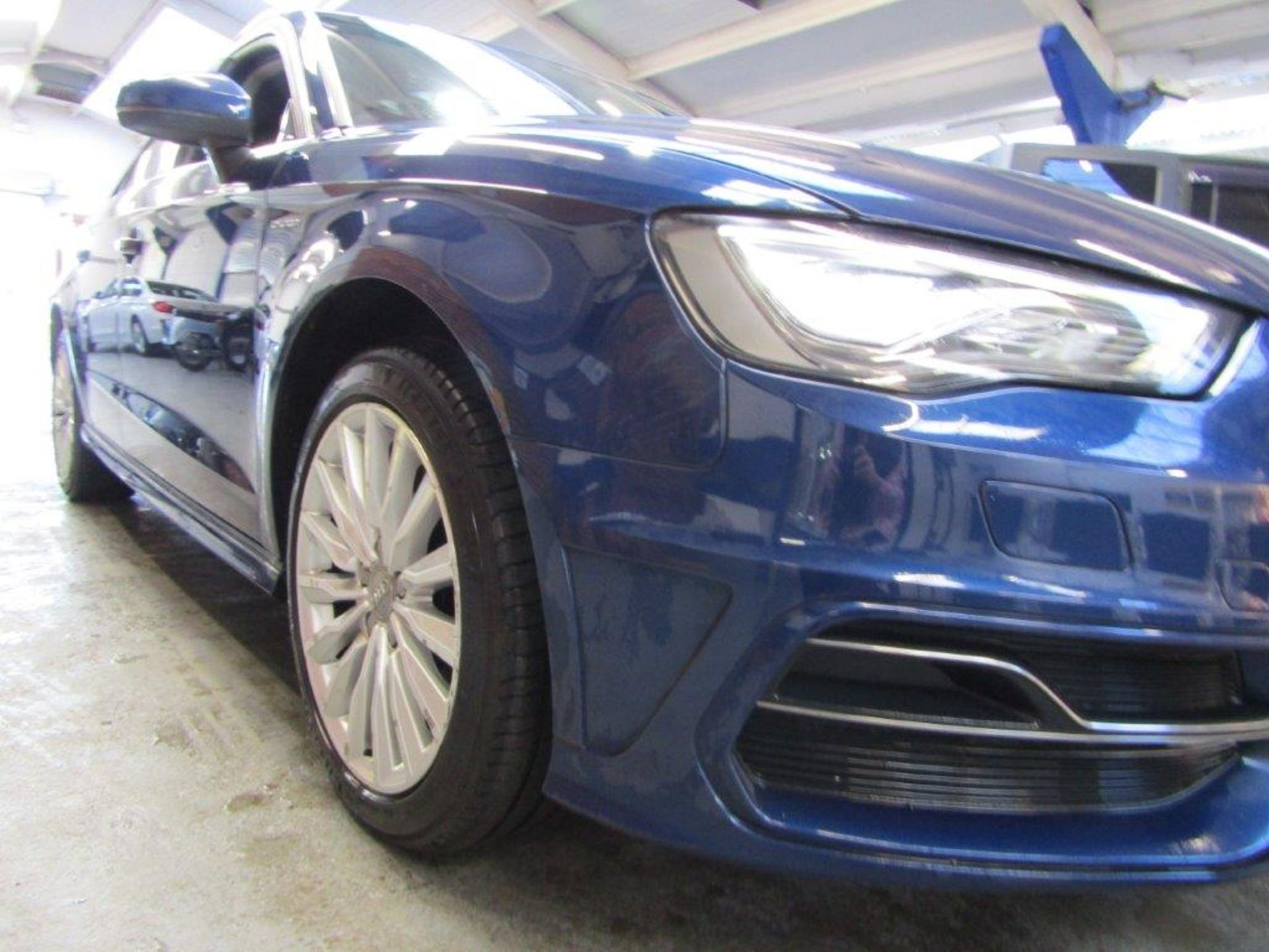 65 15 Audi A3 E-Tron - Image 12 of 29