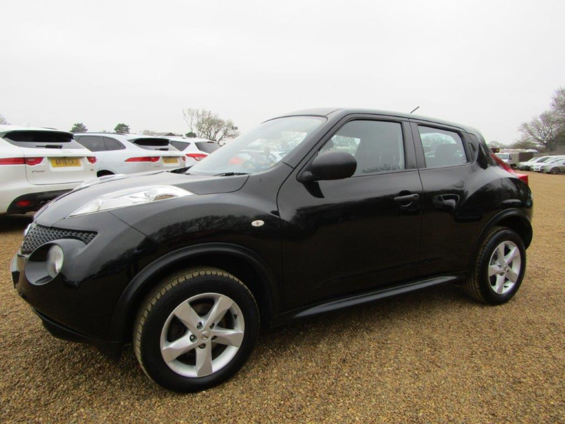 61 11 Nissan Juke Visia DCI