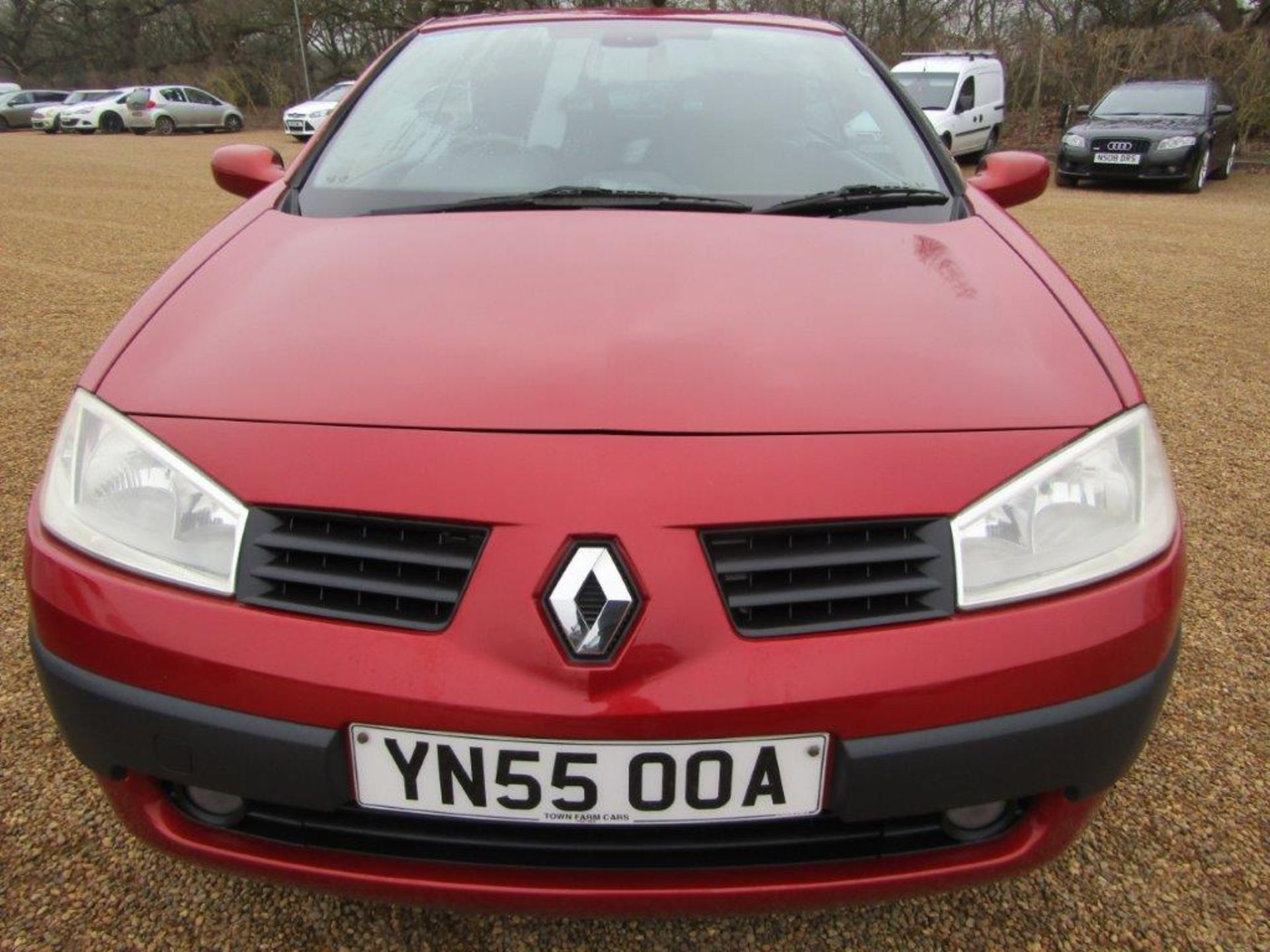 55 05 Renault Megane Coupe - Image 13 of 18