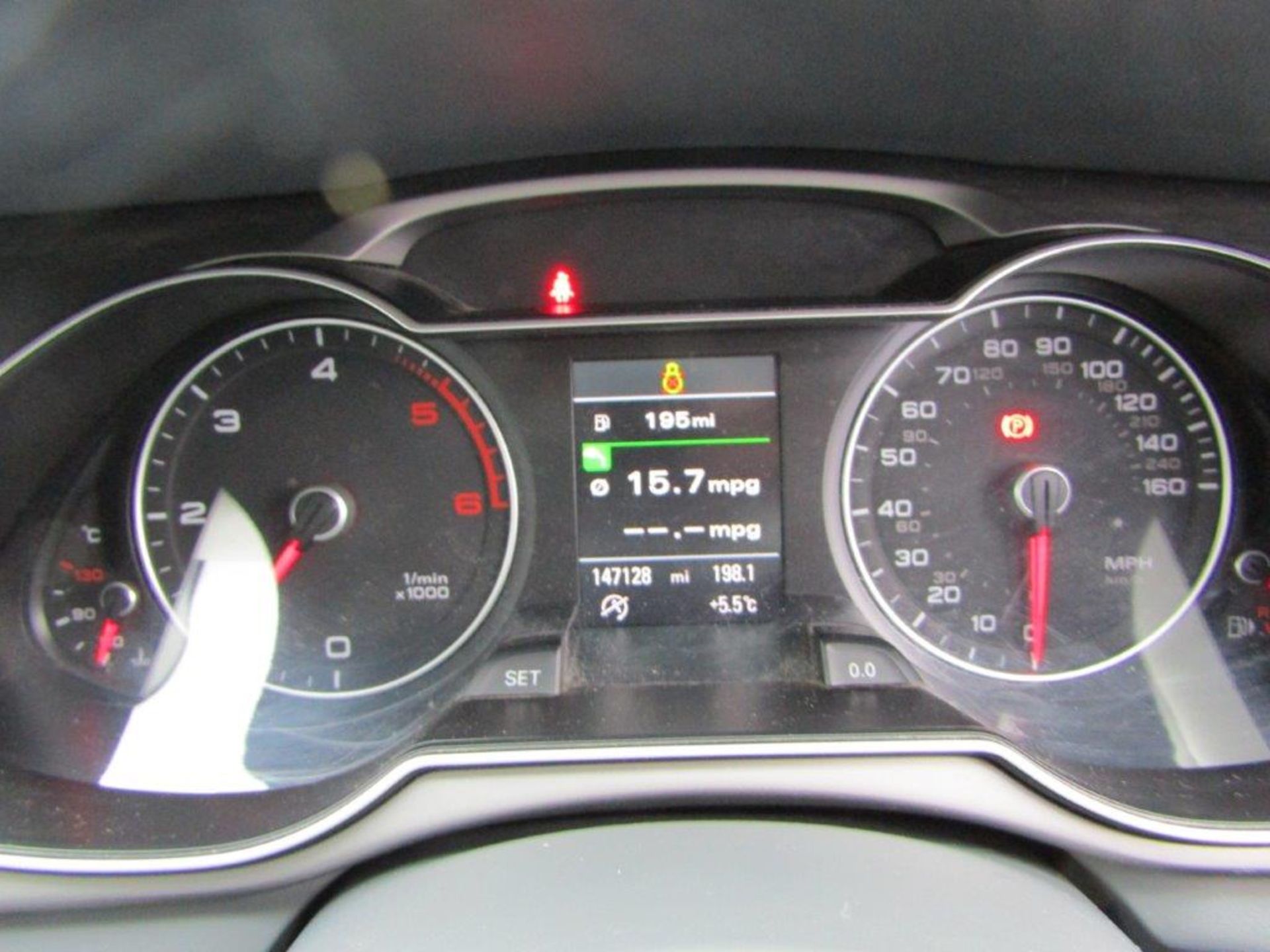 13 13 Audi A4 Technik TDi - Image 13 of 25