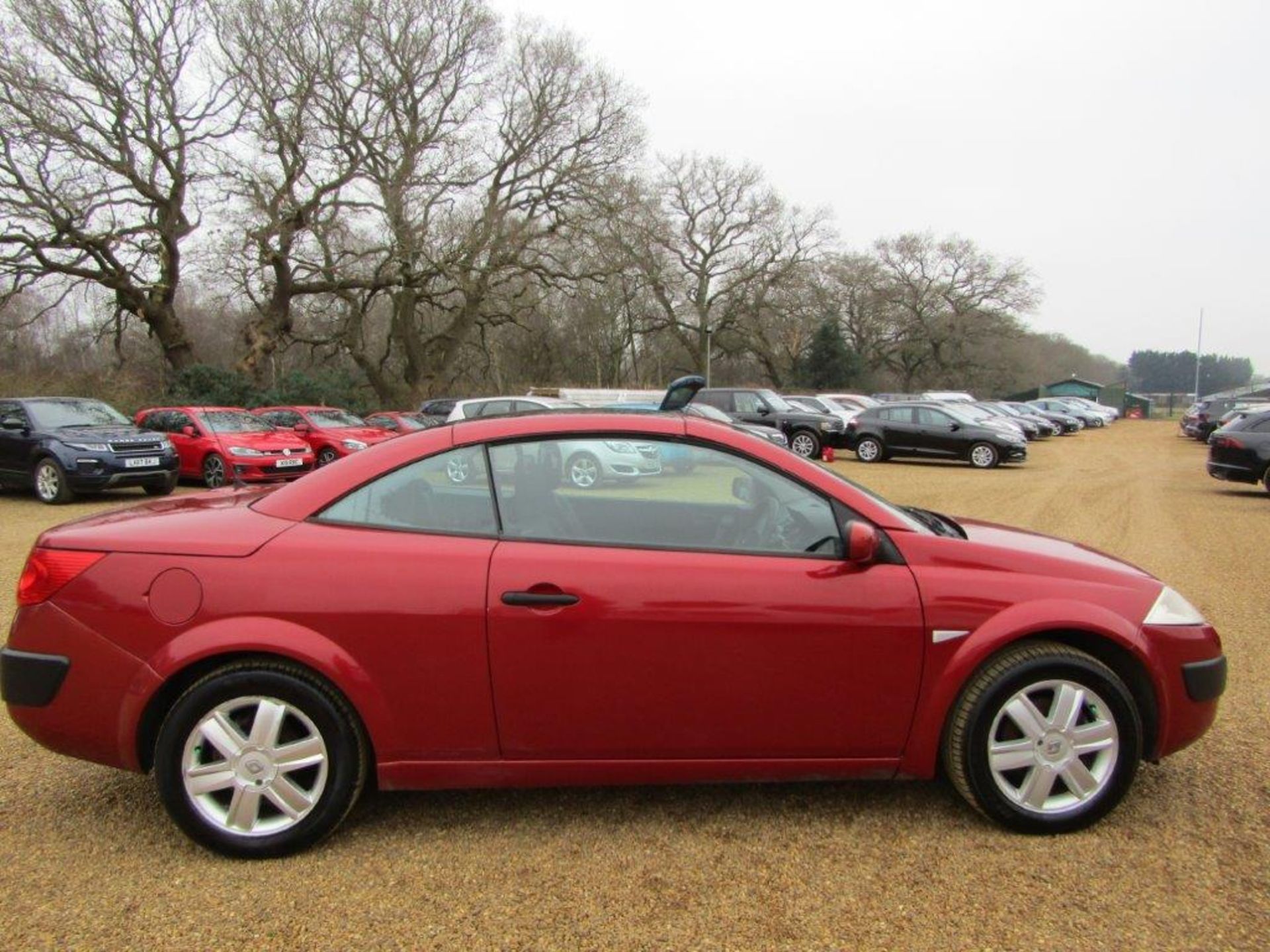 55 05 Renault Megane Coupe - Image 2 of 18