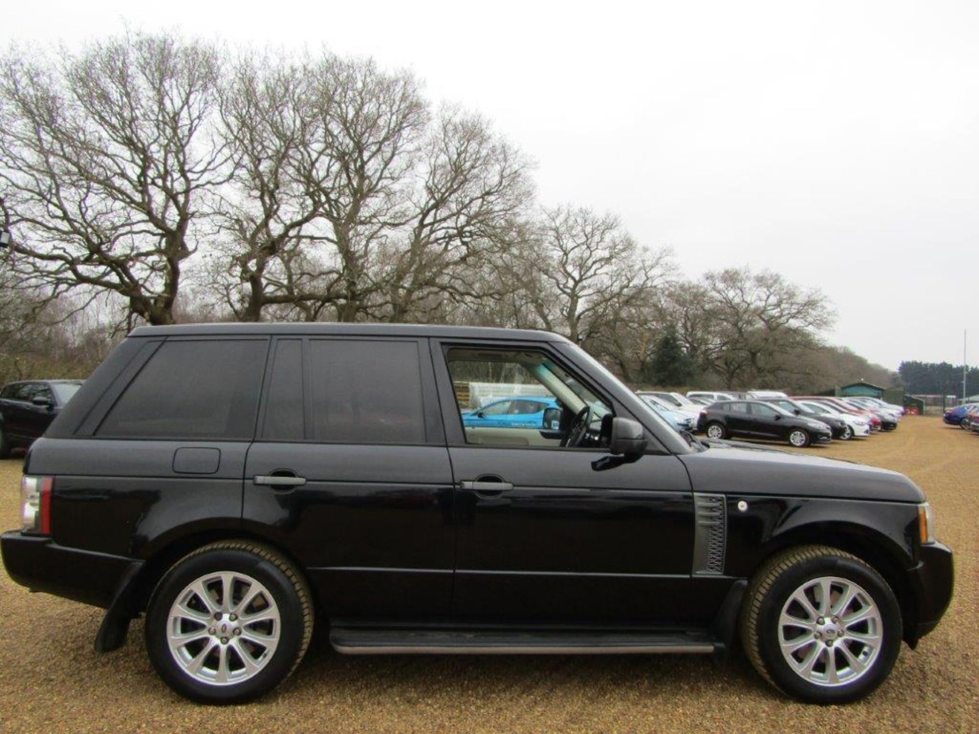 60 11 Range Rover Vogue TDV8 A - Image 20 of 33