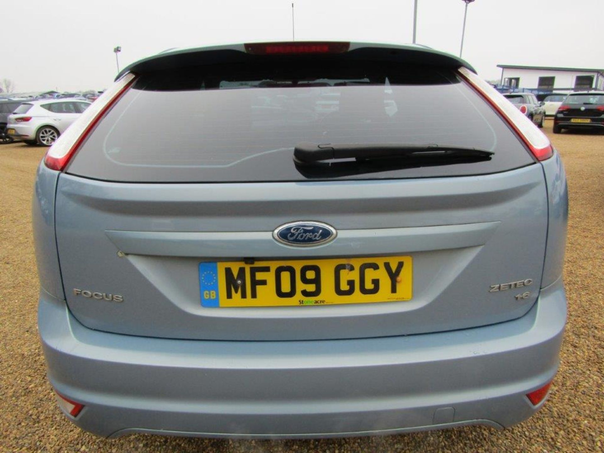 09 09 Ford Focus Zetec 100 - Image 3 of 20