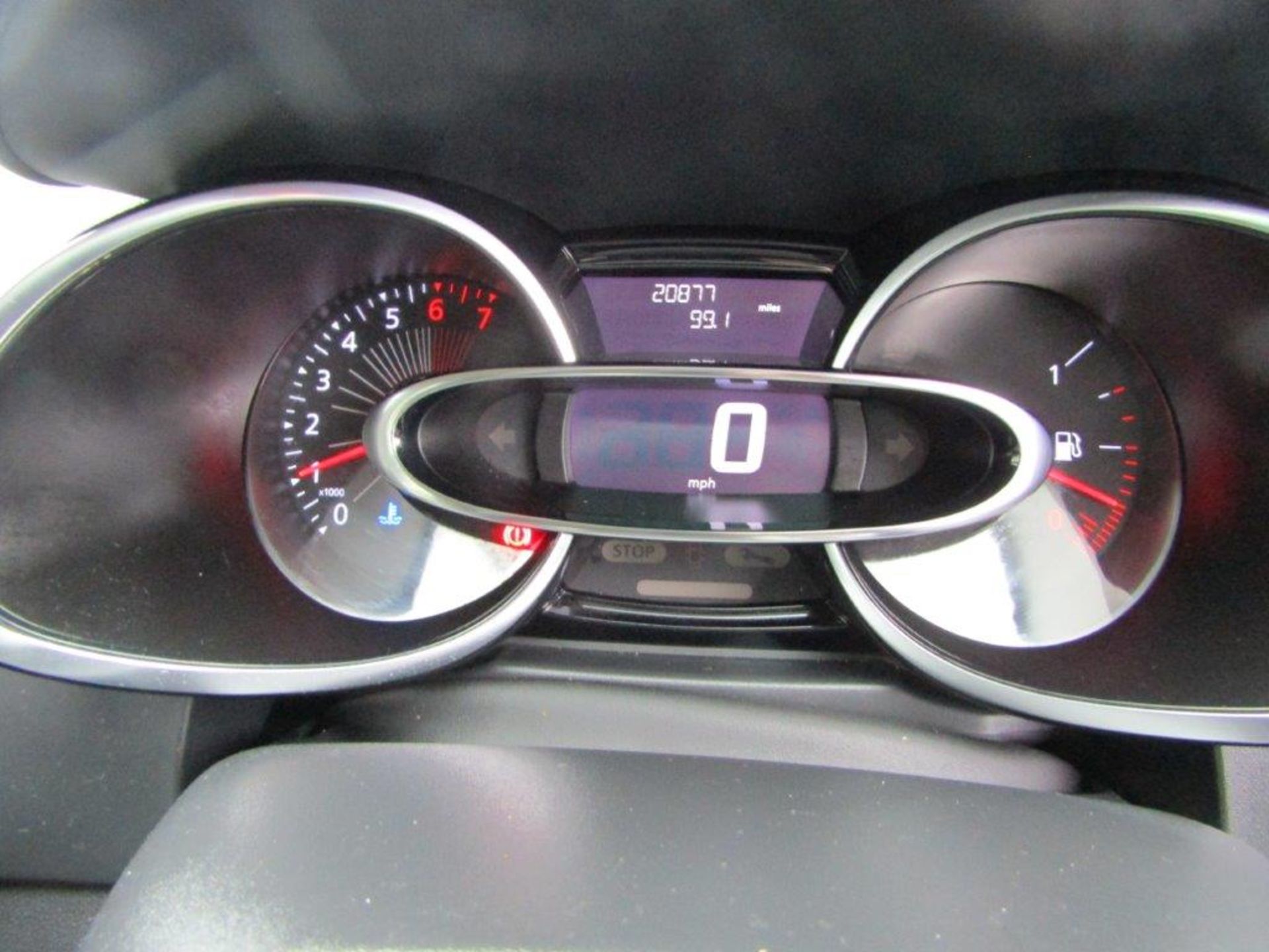 66 16 Renault Clio Dyn Nav - Image 9 of 21