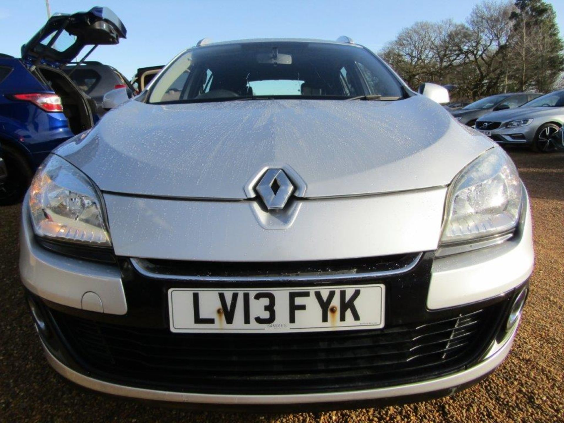 13 13 Renault Megane Expression Plus - Image 4 of 23