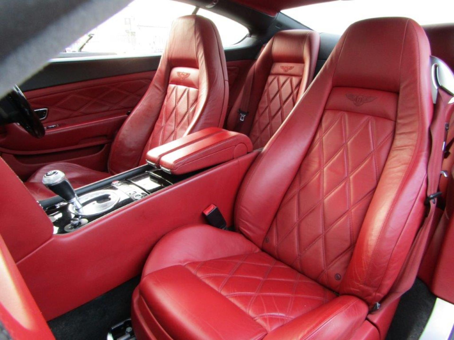 56 06 Bentley Continental GT Auto - Image 19 of 57