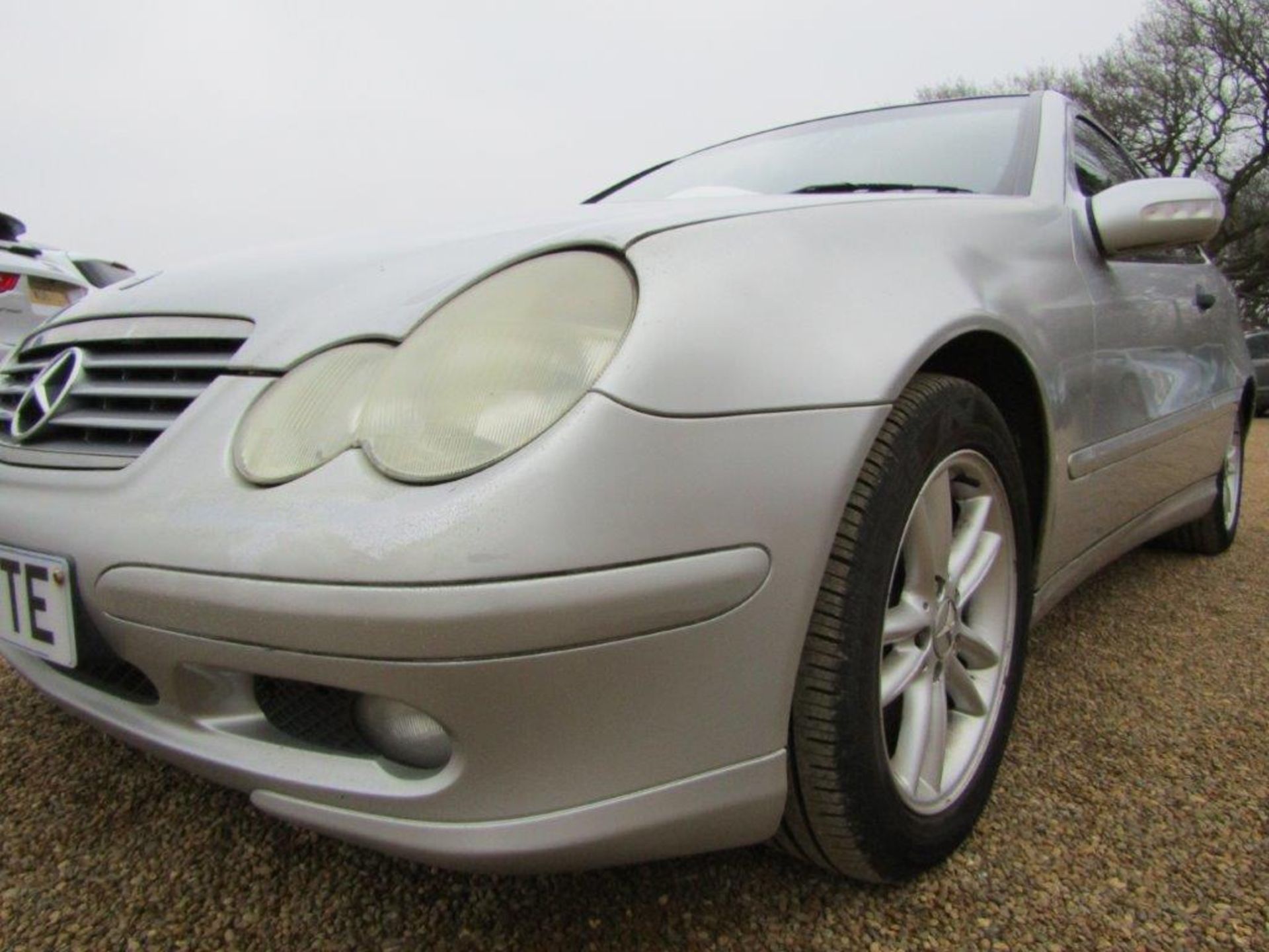 03 03 Mercedes C180 Komp SE - Image 14 of 23