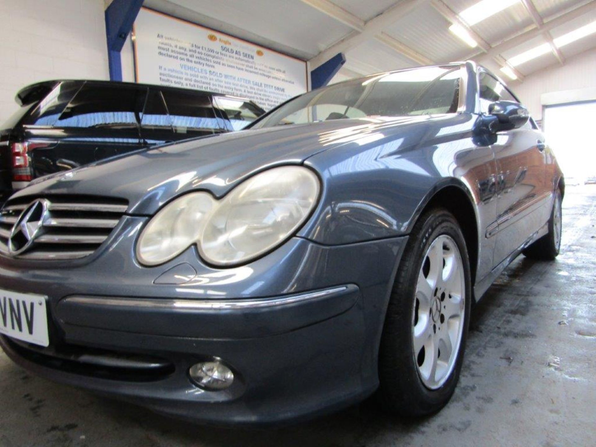 53 03 Merc. CLK 240 Elegance Auto - Image 12 of 20