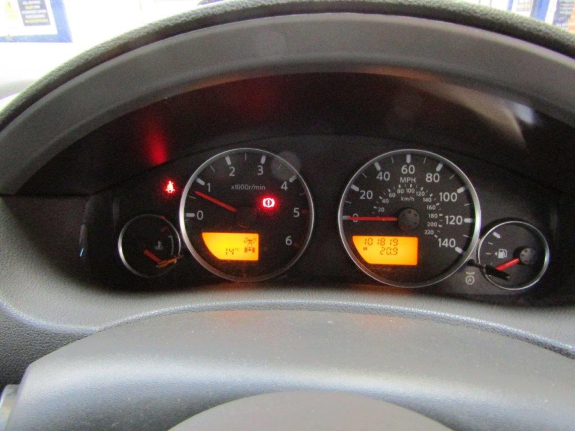 07 07 Nissan Pathfinder Aventura DCI - Image 7 of 27