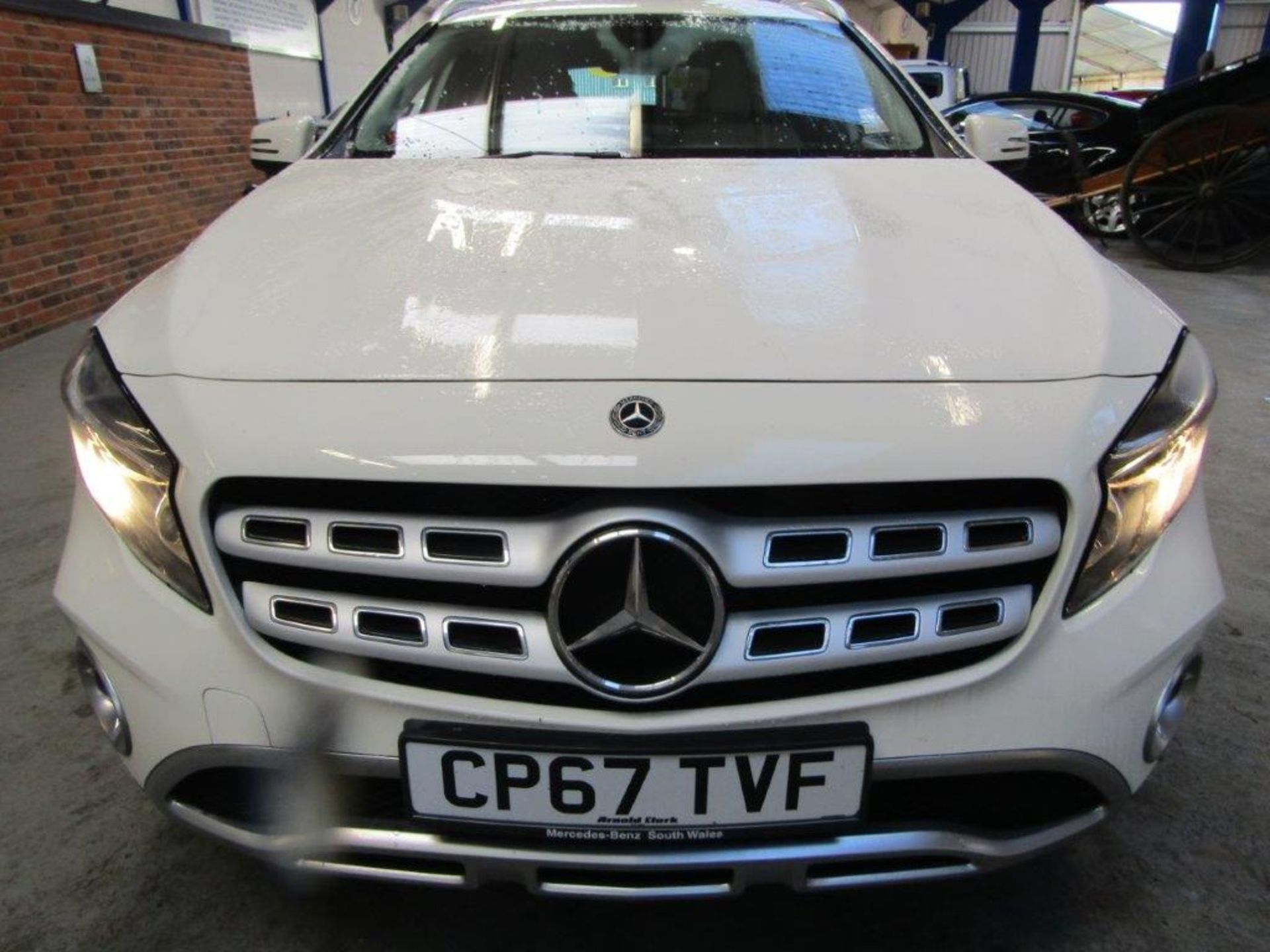 67 17 Merc. GLA200 Sport Auto - Image 32 of 39