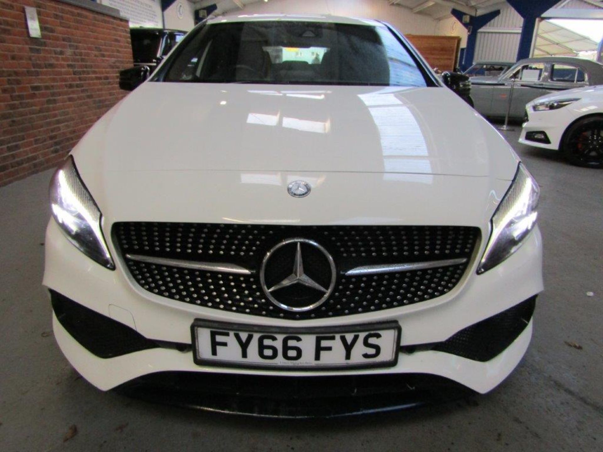 66 16 Merc. A200 D AMG Line Premium - Image 13 of 29