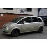 57 07 Vauxhall Meriva Design