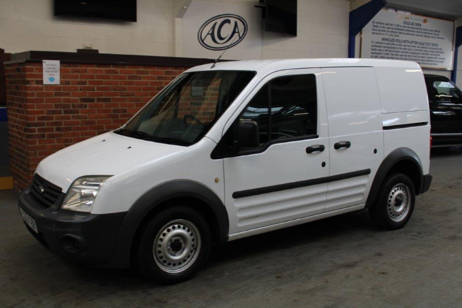 62 12 Ford Transit Connect 90 T220
