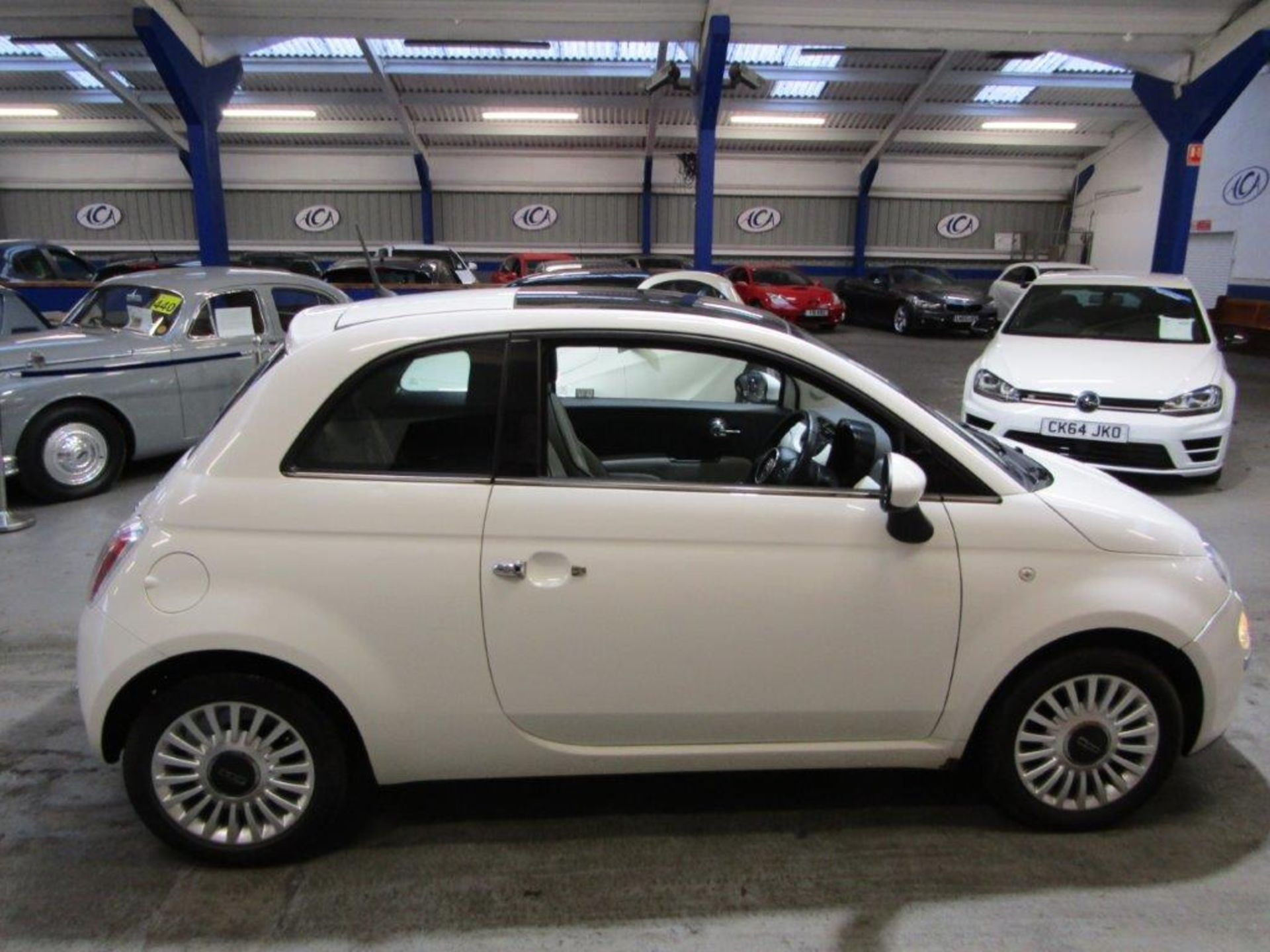 62 12 Fiat 500 Lounge RHD - Image 21 of 23