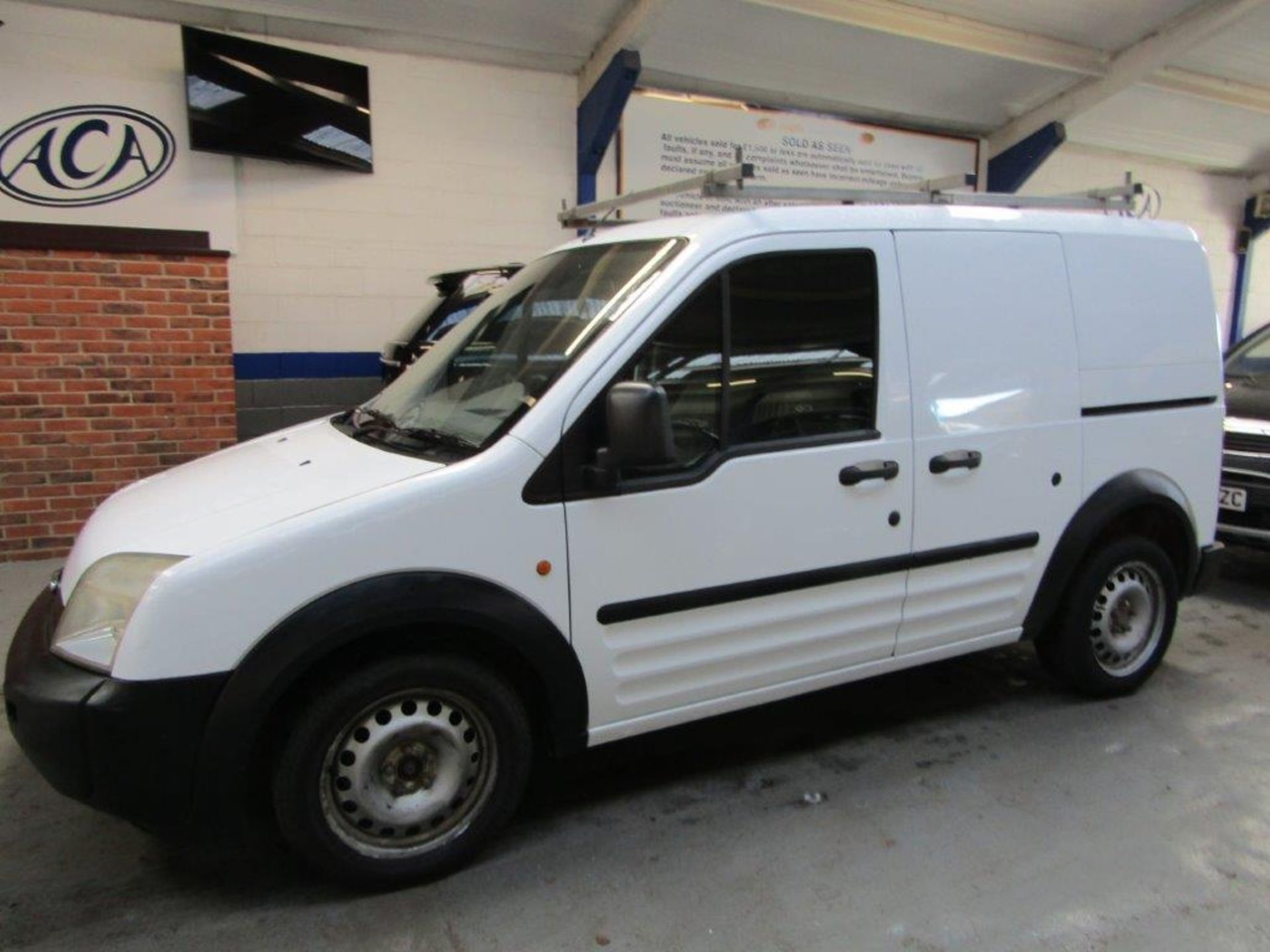 59 09 Ford Transit Connect T200 L75