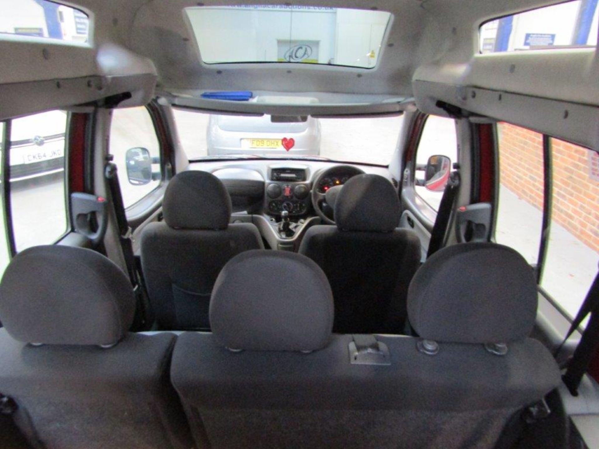 58 09 Fiat Doblo Dynamic M-Jet - Image 7 of 20