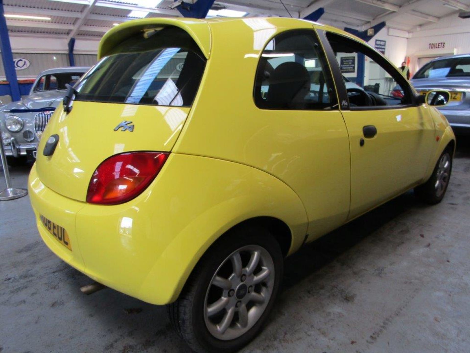 08 08 Ford Ka Zetec Climate - Image 15 of 17