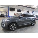 17 17 Kia Sorento KX-2 CRDi