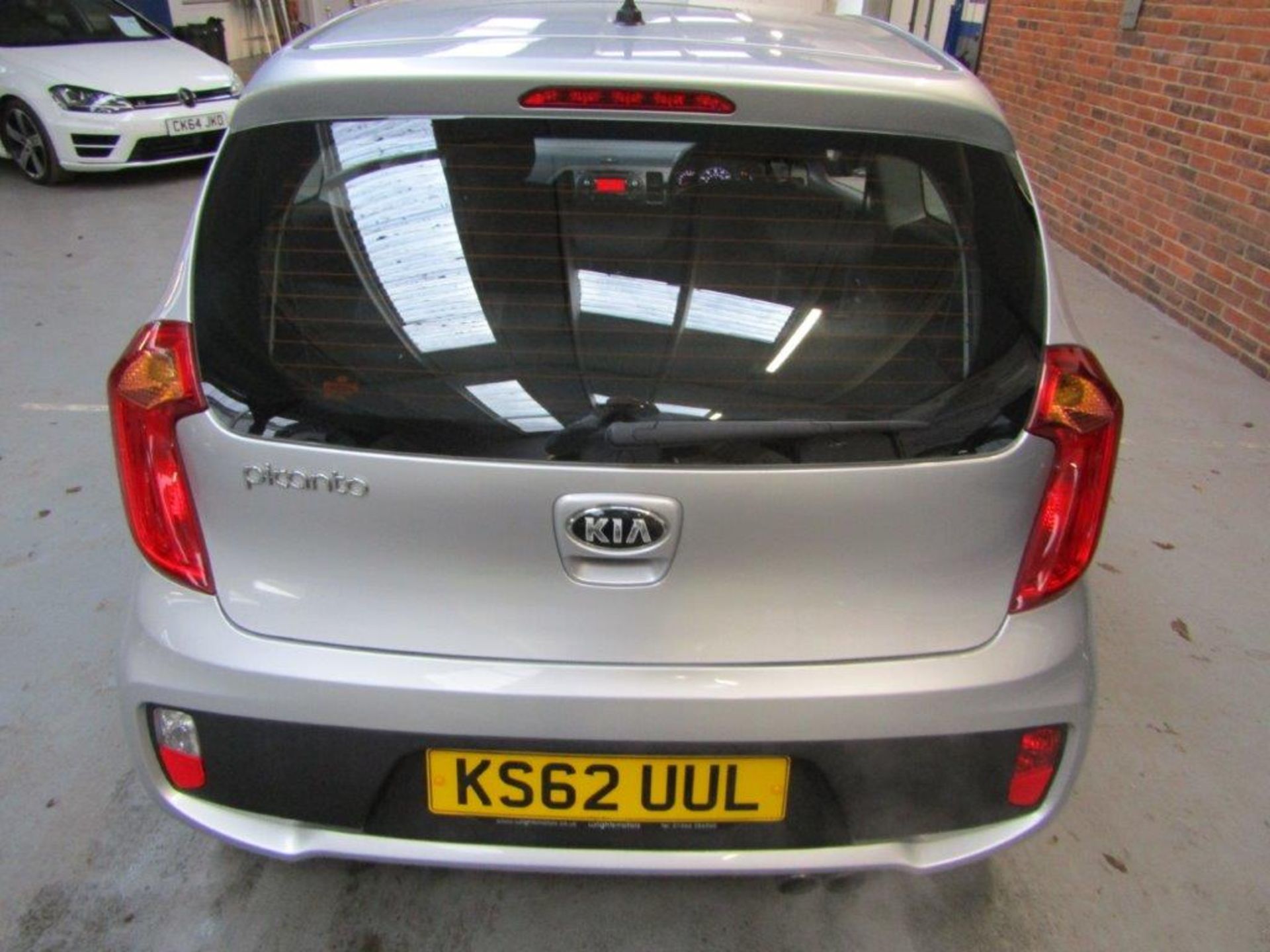 62 13 Kia Picanto 1 - Image 3 of 25