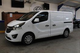 64 14 Vauxhall Vivaro 2700 Sportive