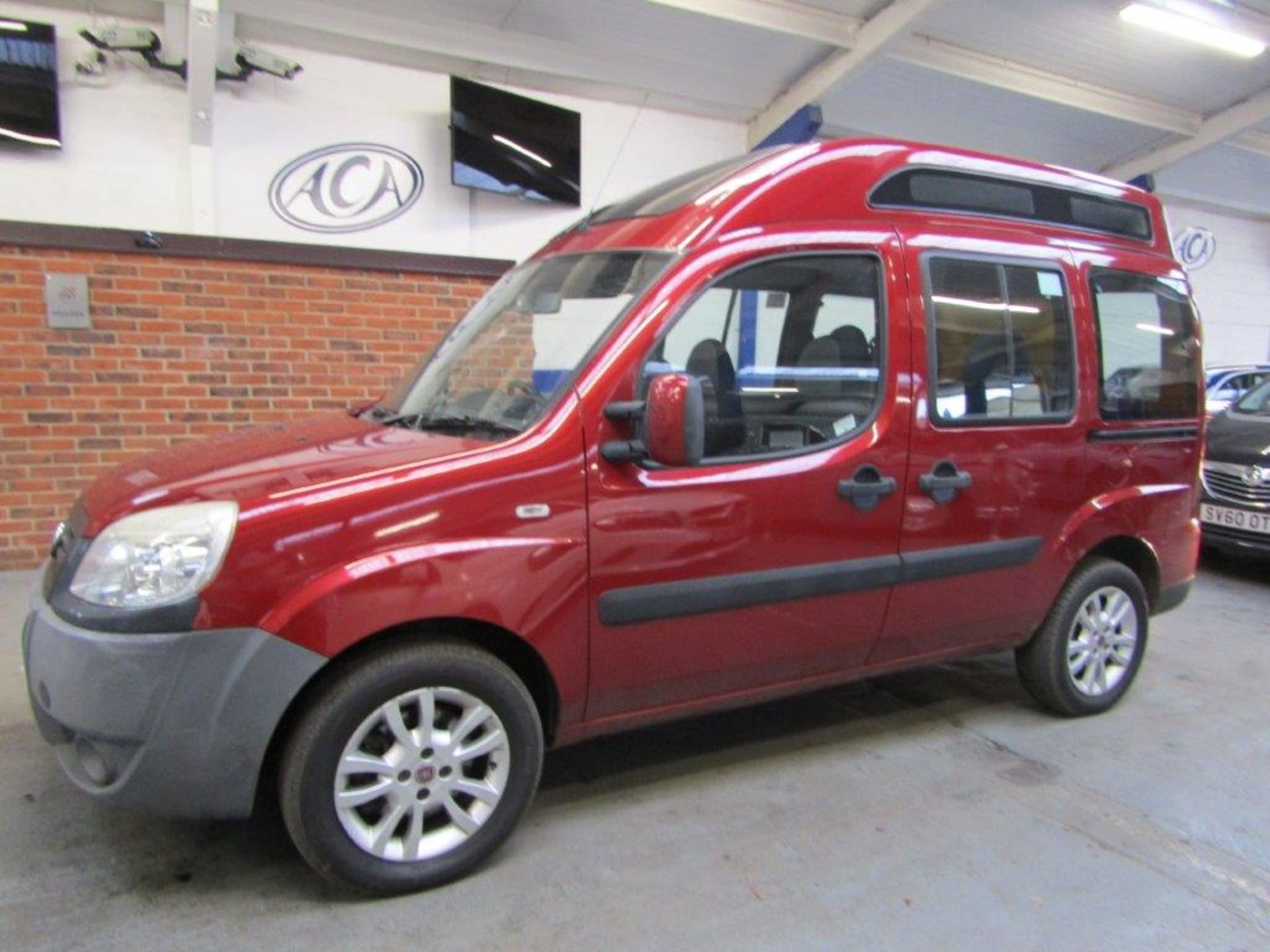 58 09 Fiat Doblo Dynamic M-Jet