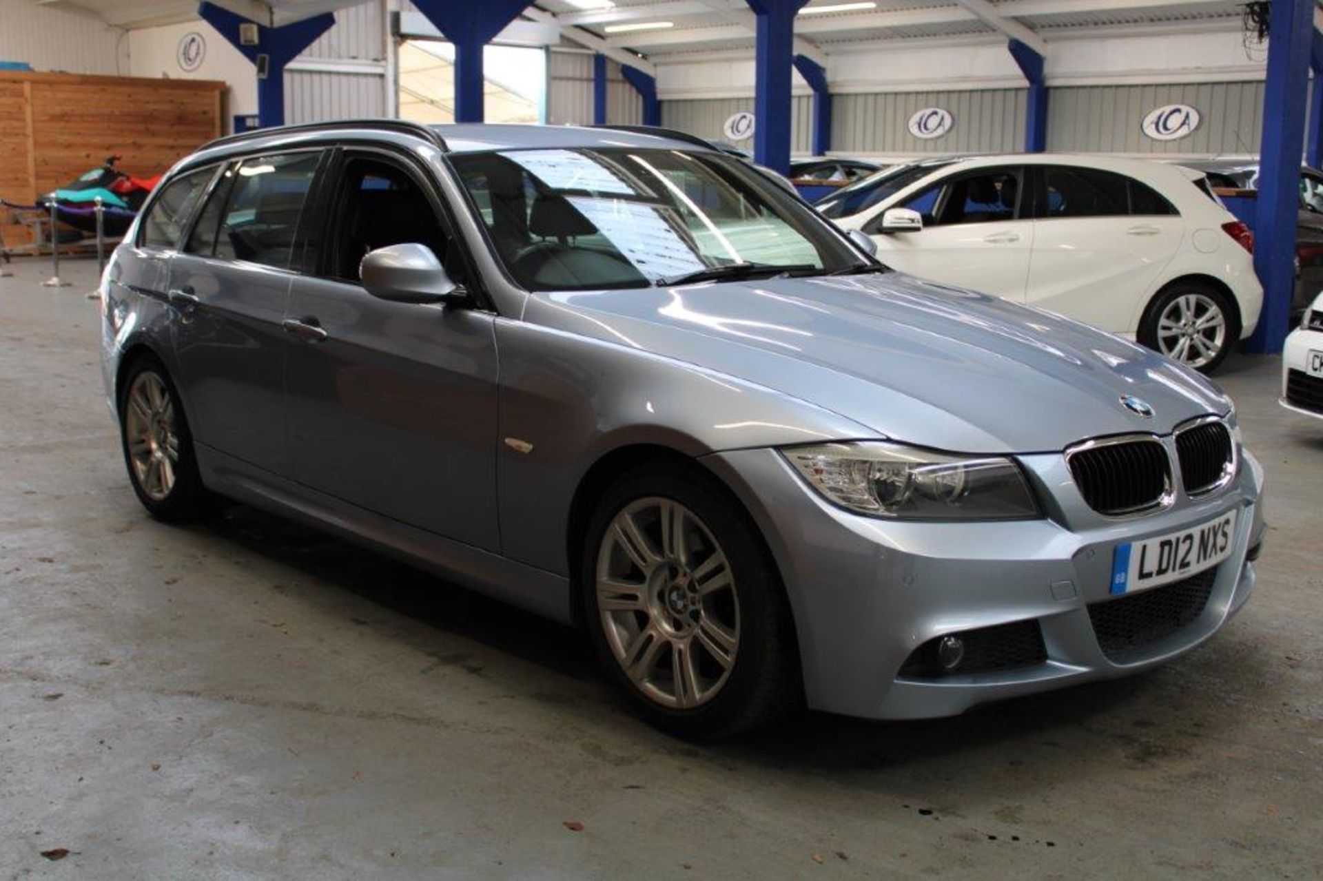 12 12 BMW 320D M Sport Auto 181 - Image 8 of 23