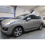 16 16 Peugeot 3008 Allure Blue HDI