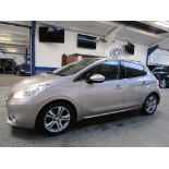 13 13 Peugeot 208 Allure