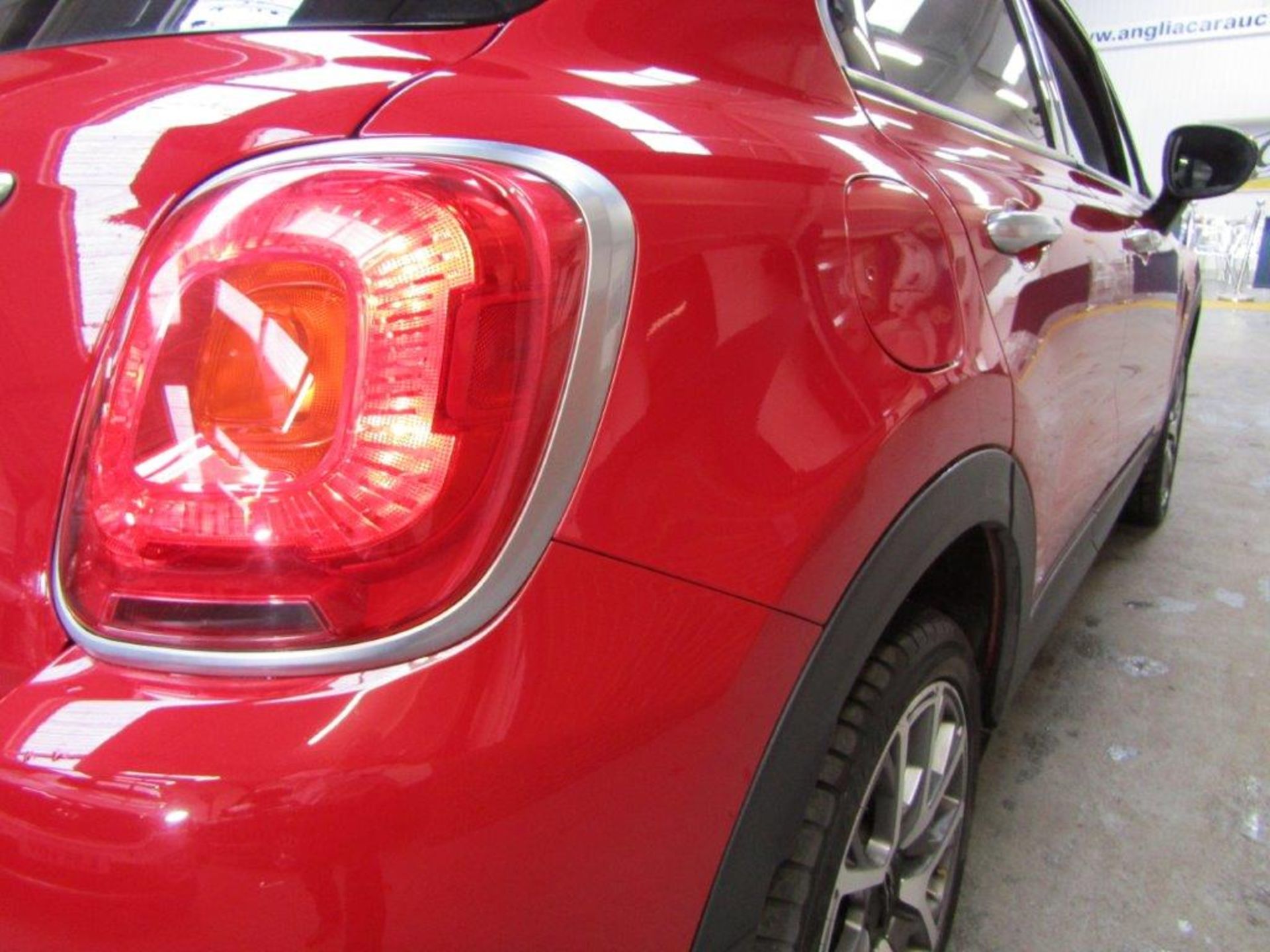 15 15 Fiat 500X Cross + Multijet - Image 6 of 25