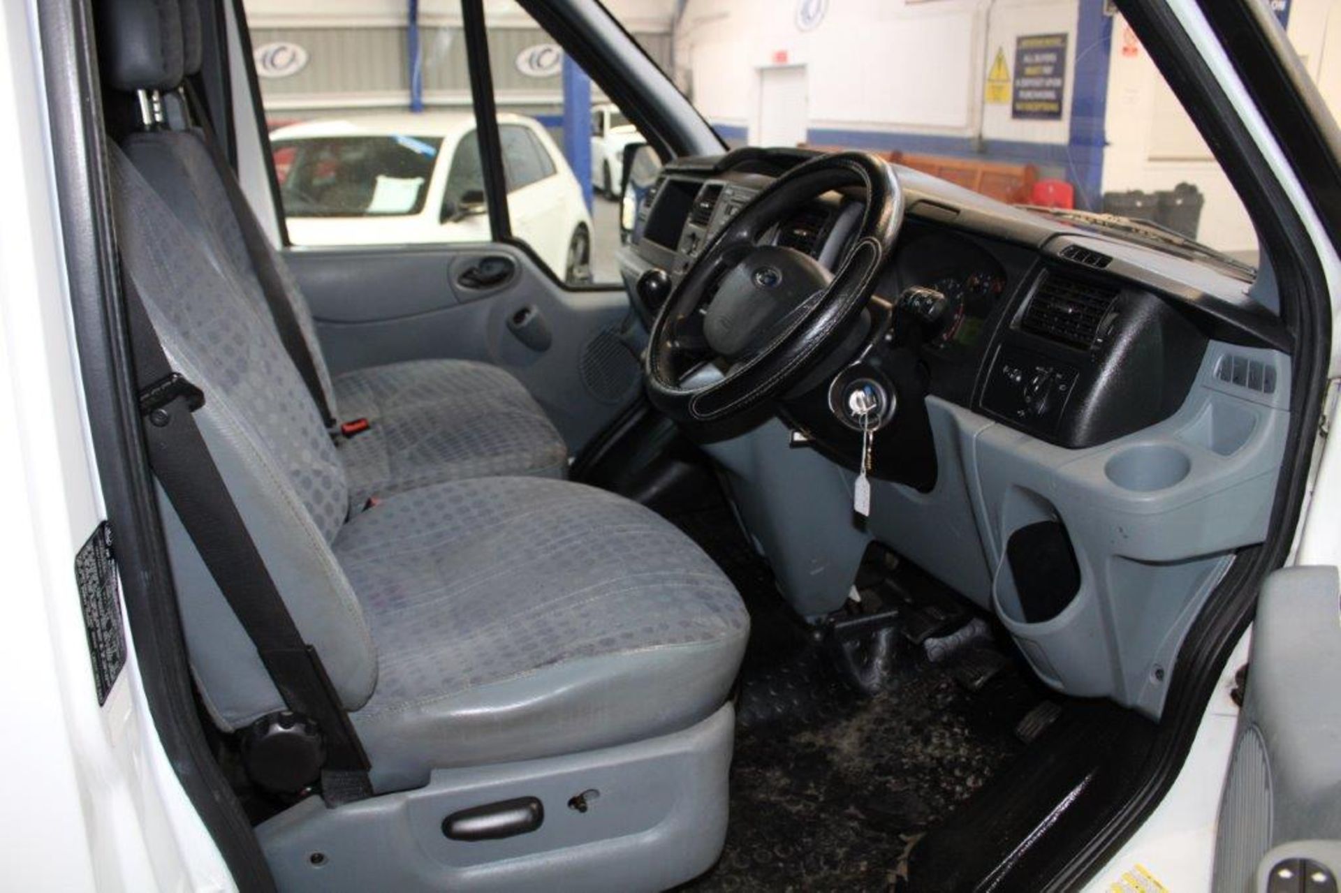 13 13 Ford Transit 100 T280 FWD - Image 10 of 24