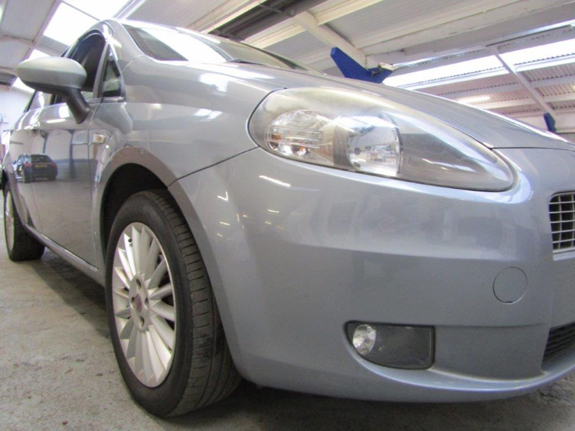 09 09 Fiat Grande Punto GP - Image 14 of 21