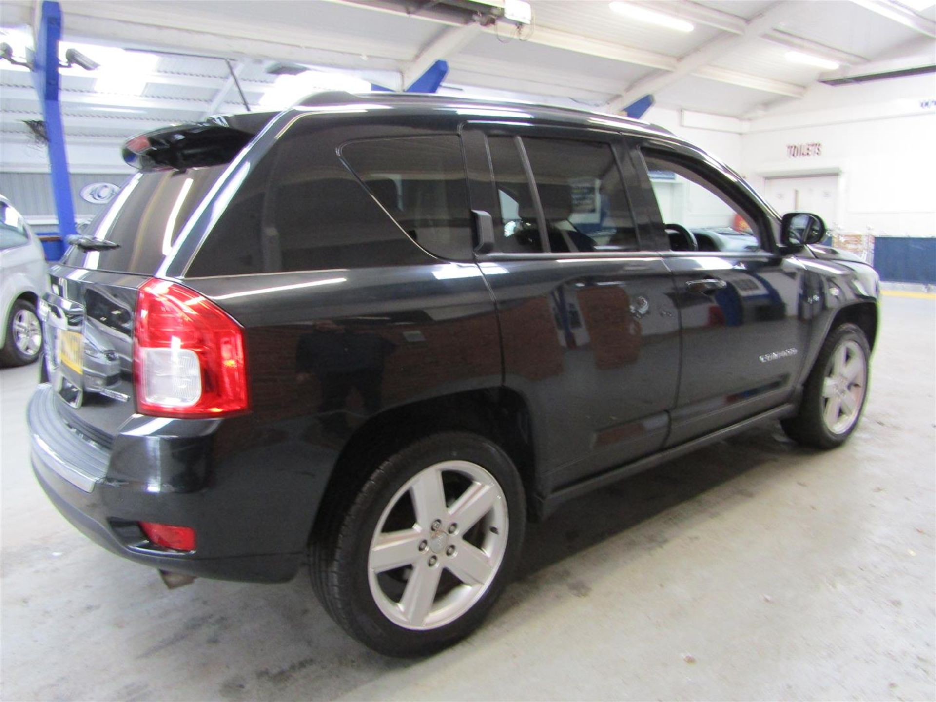61 11 Jeep Compass Limited CRD - Image 7 of 28