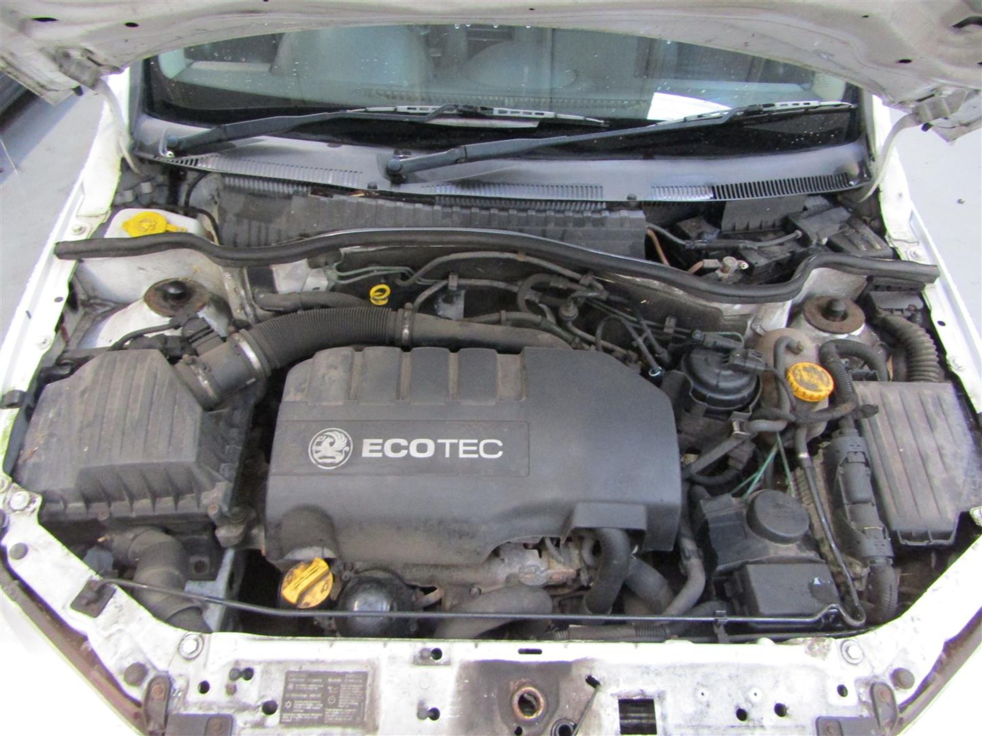 61 11 Vauxhall Combo 1700 SE Eco - Image 11 of 17