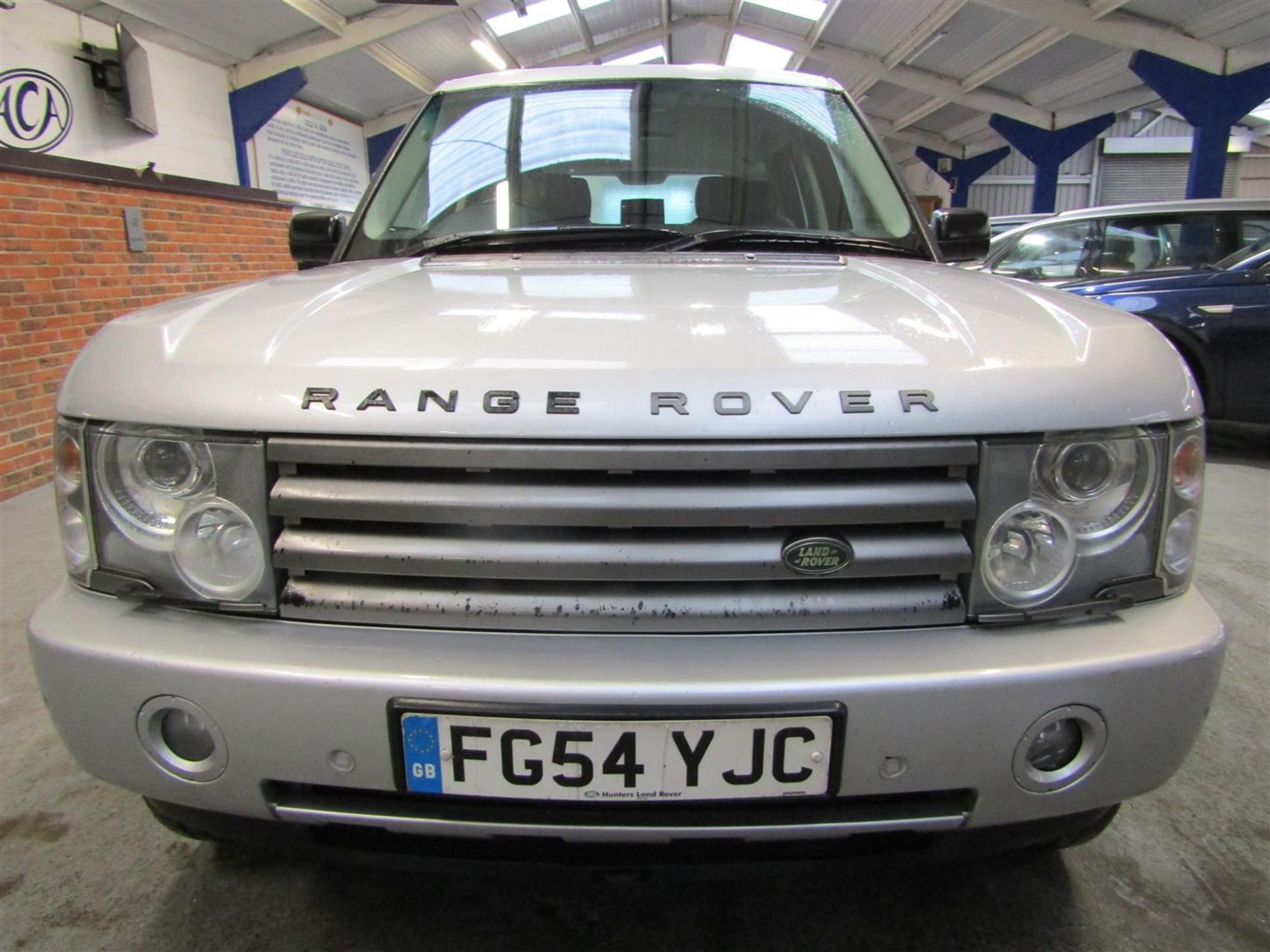 04 54 L/R Range Rover Vogue TD6 A - Image 2 of 39