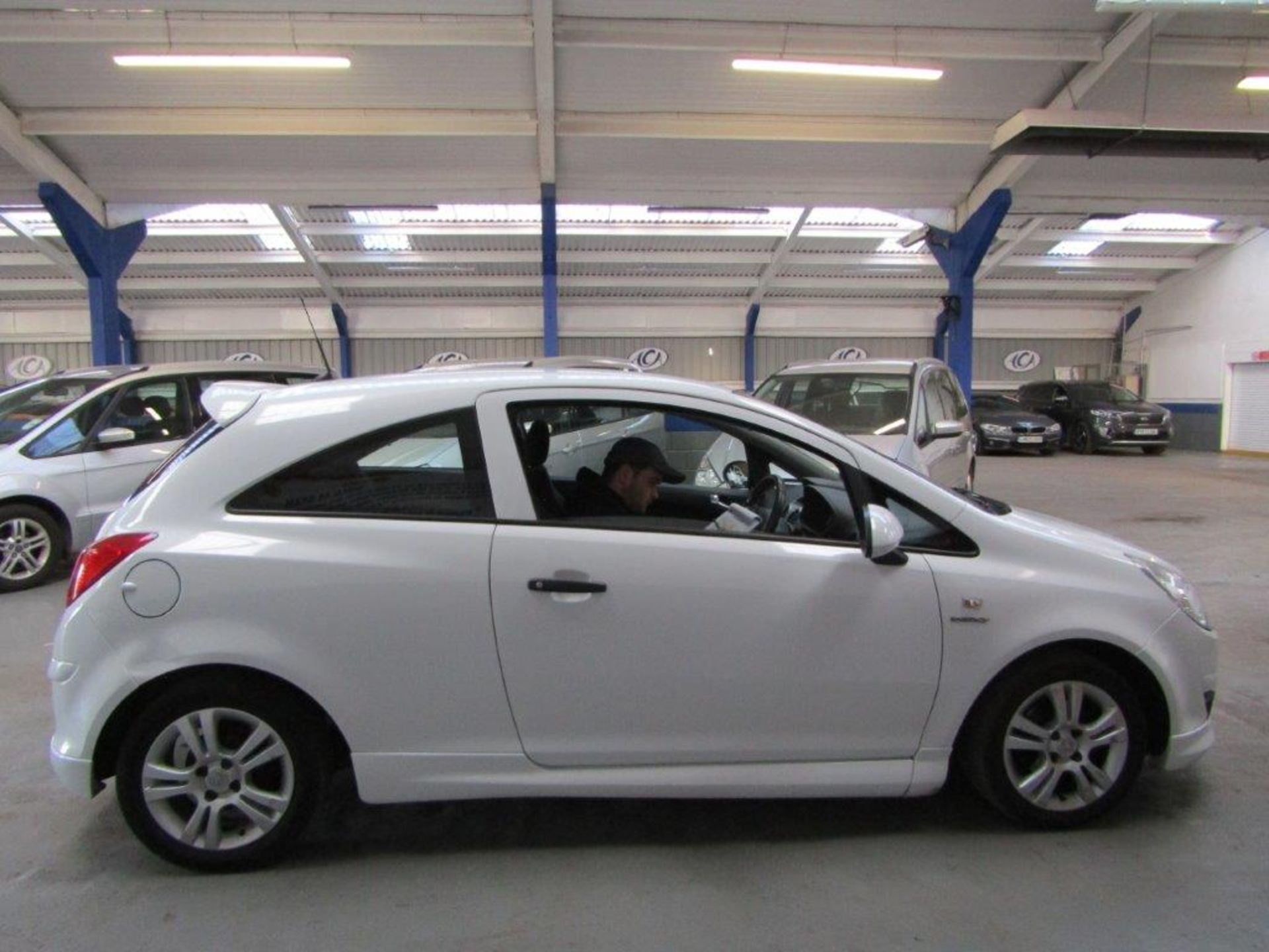 10 10 Vauxhall Corsa Energy - Image 8 of 20