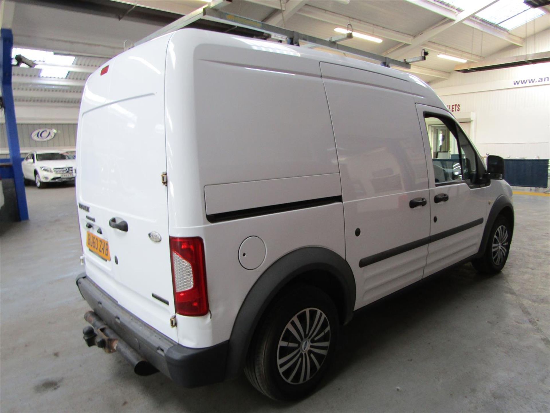 60 10 Ford Transit Connect 90 T230 - Image 15 of 22