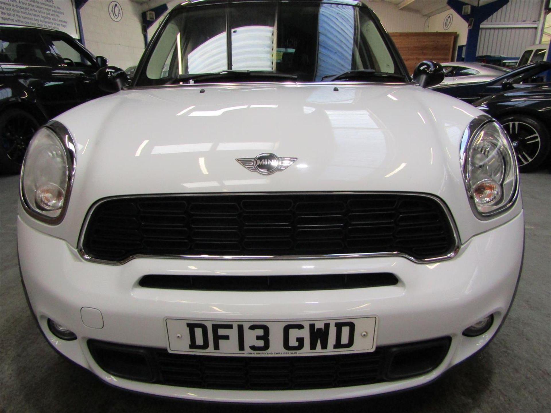 13 13 Mini Countryman Cooper SD - Image 8 of 24