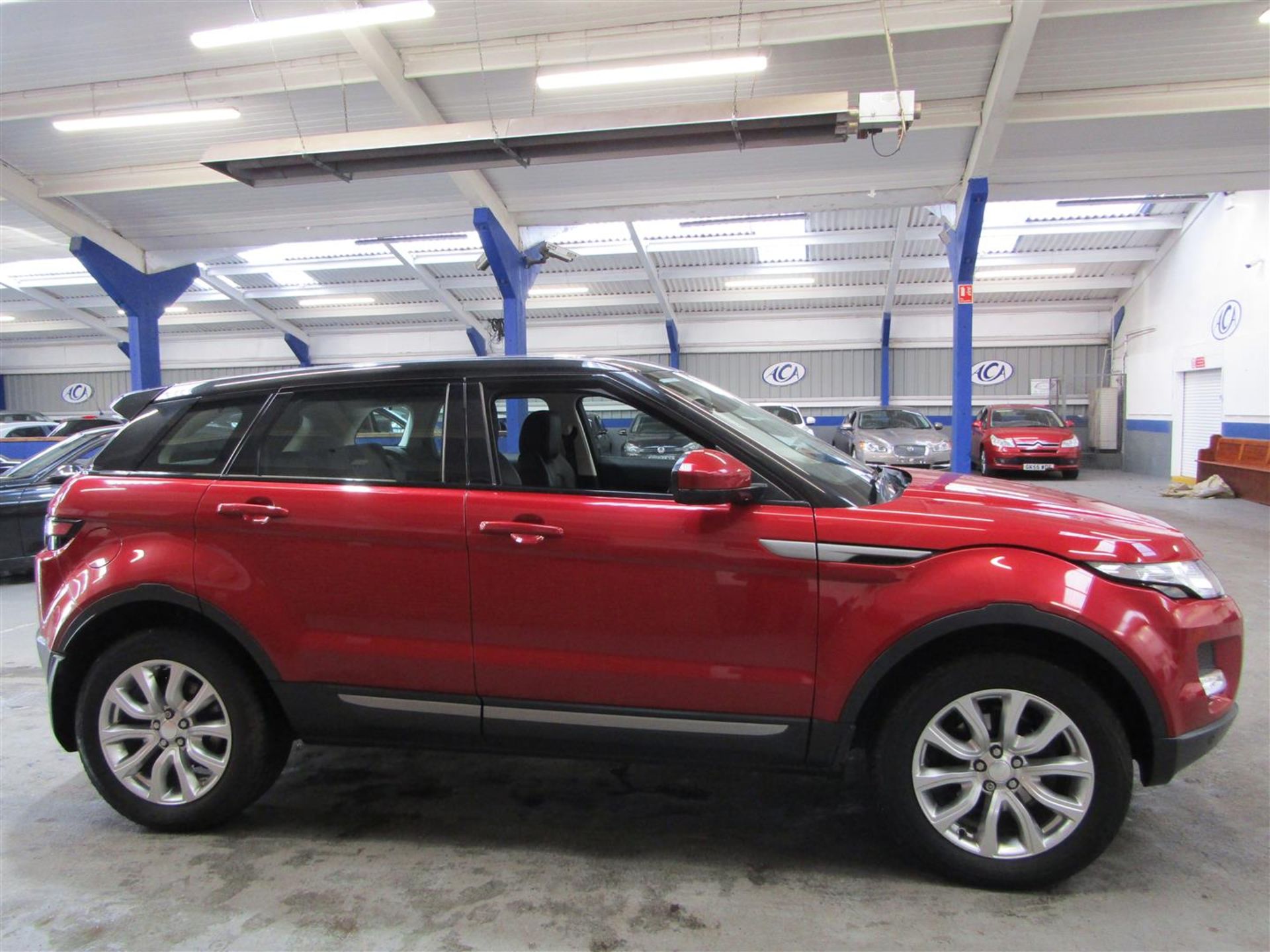 14 14 Range Rover Evoque Pure T - Image 6 of 28