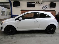 12 12 Vauxhall Corsa SXI