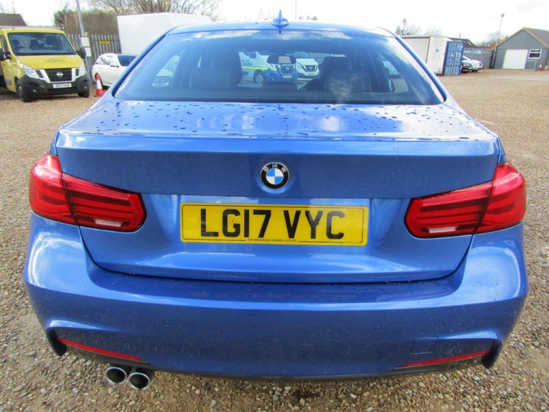 17 17 BMW 320D M Sport Auto - Image 12 of 28