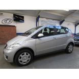 09 09 Mercedes A150 Classic Blue